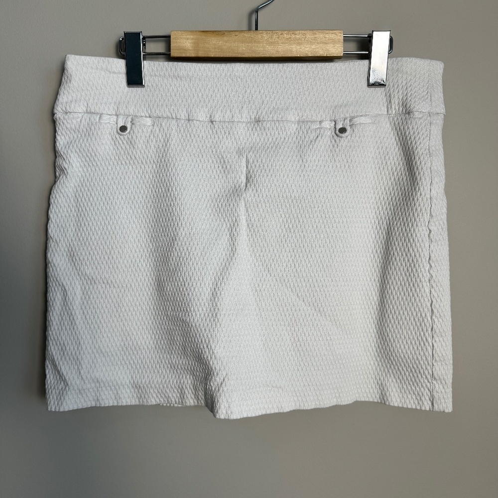 ATTYRE Women's Textured Athletic‎ Golf/Tennis Performance SKORT White Size 14